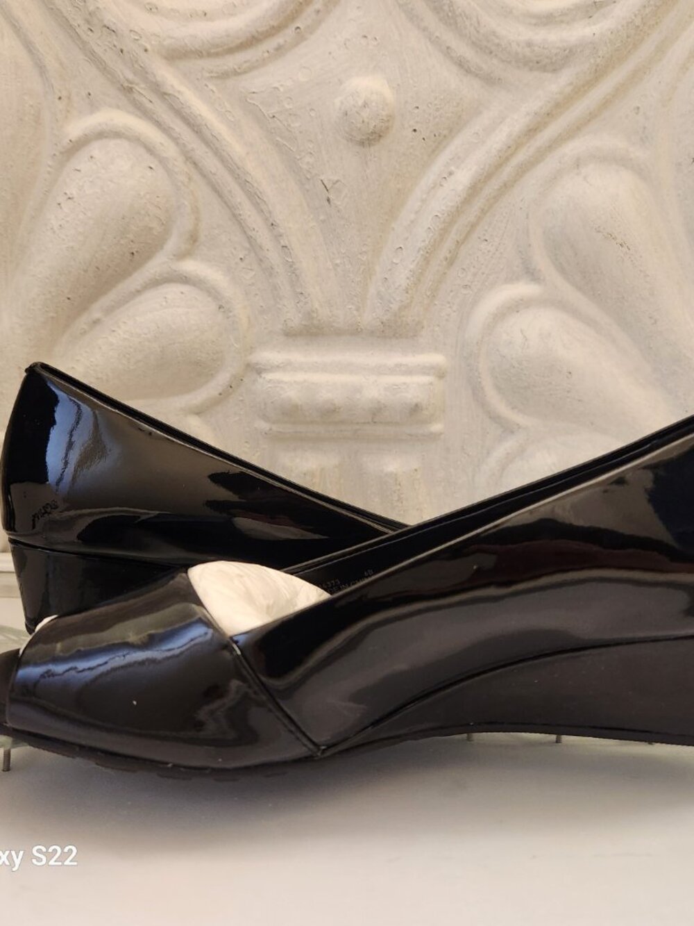 Cole Haan "Kinslee" Open Toe Wedges. Black Patent. NIB. Size 6 - Picture 4 of 10